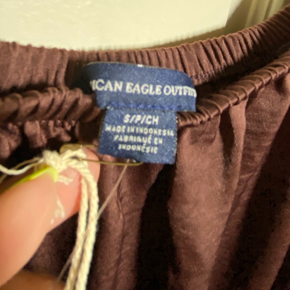 American Eagle Outfitters Off-Shoulder Top - Picture 8 of 11